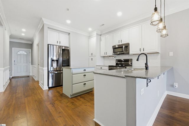 201 Bomber Court Unit B, Ninety Six, SC 29666