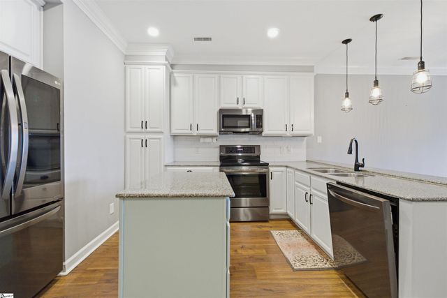 201 Bomber Court Unit B, Ninety Six, SC 29666