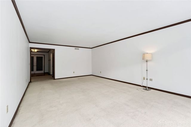 256 E Rahn Road, Dayton, OH 45429