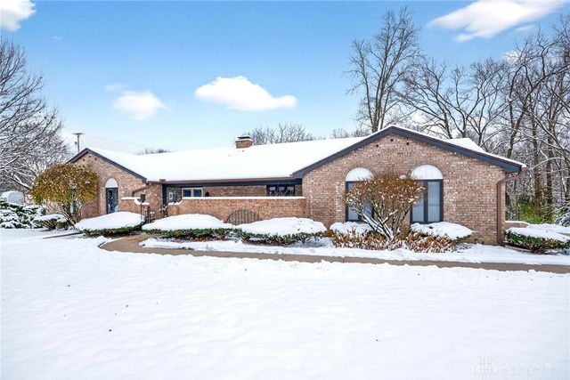 256 E Rahn Road, Dayton, OH 45429