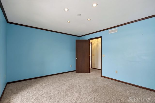 256 E Rahn Road, Dayton, OH 45429