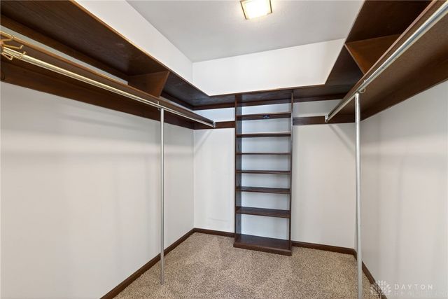 256 E Rahn Road, Dayton, OH 45429