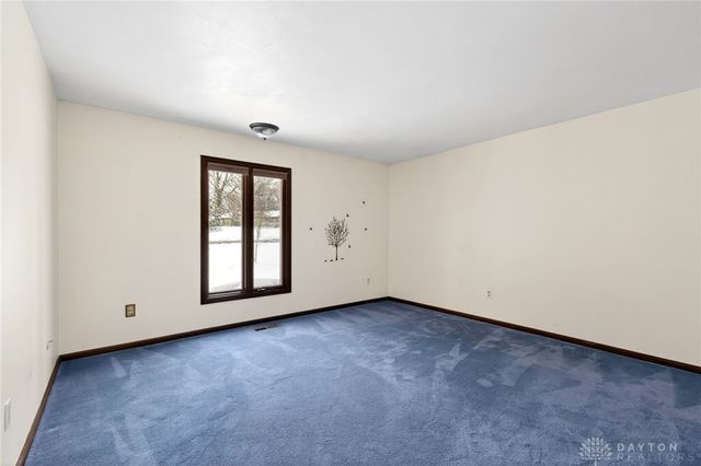 256 E Rahn Road, Dayton, OH 45429