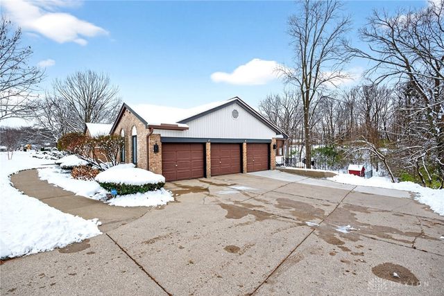256 E Rahn Road, Dayton, OH 45429