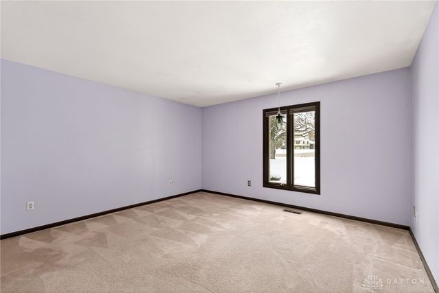 256 E Rahn Road, Dayton, OH 45429