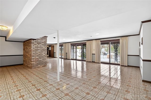 256 E Rahn Road, Dayton, OH 45429