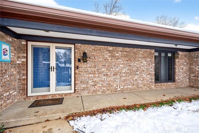 256 E Rahn Road, Dayton, OH 45429