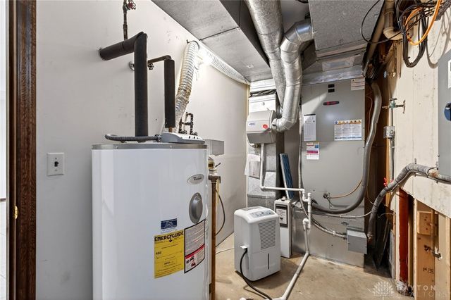 256 E Rahn Road, Dayton, OH 45429