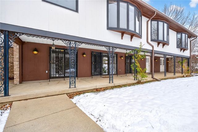 256 E Rahn Road, Dayton, OH 45429