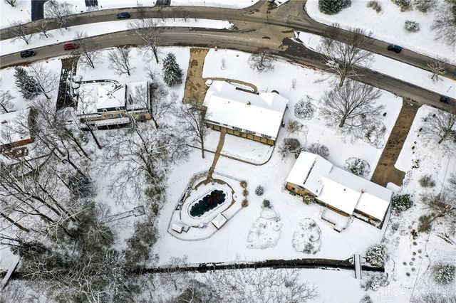 256 E Rahn Road, Dayton, OH 45429