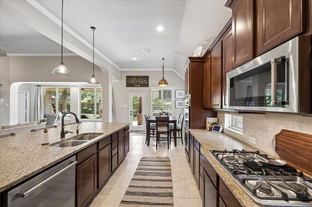 5202 Red Oak Valley Drive, Katy, TX 77494
