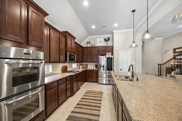 5202 Red Oak Valley Drive, Katy, TX 77494
