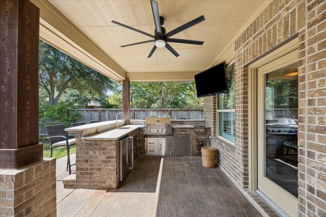 5202 Red Oak Valley Drive, Katy, TX 77494