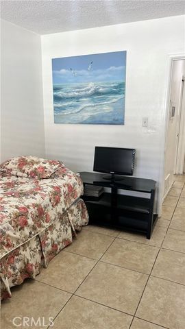 8500 Sunland Avenue 23, Sun Valley (los Angeles), CA 91352