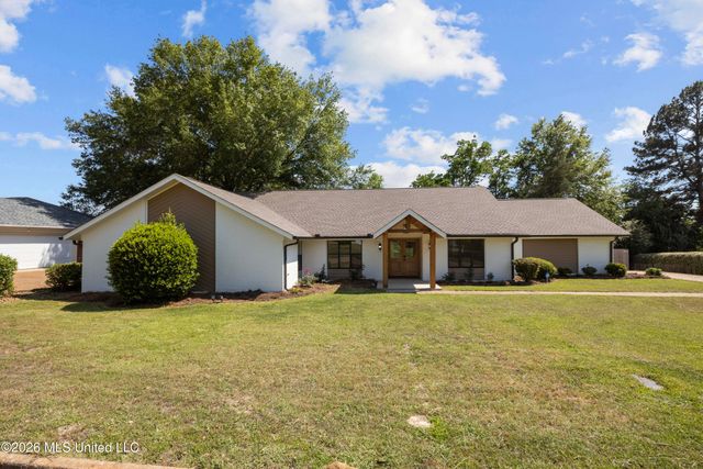 143 Rolling Meadows Drive, Jackson, MS 39211