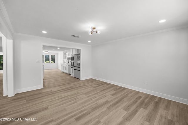 143 Rolling Meadows Drive, Jackson, MS 39211