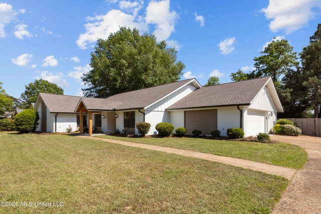 143 Rolling Meadows Drive, Jackson, MS 39211