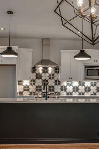 903 Archer St, Nashville, TN 37203