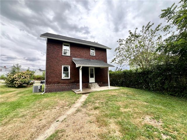 307 W Wabash Ave, New Castle, PA 16102