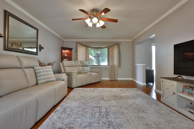 1332 Brookridge Drive, Columbus, OH 43235