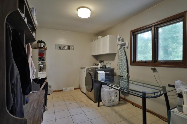 1332 Brookridge Drive, Columbus, OH 43235