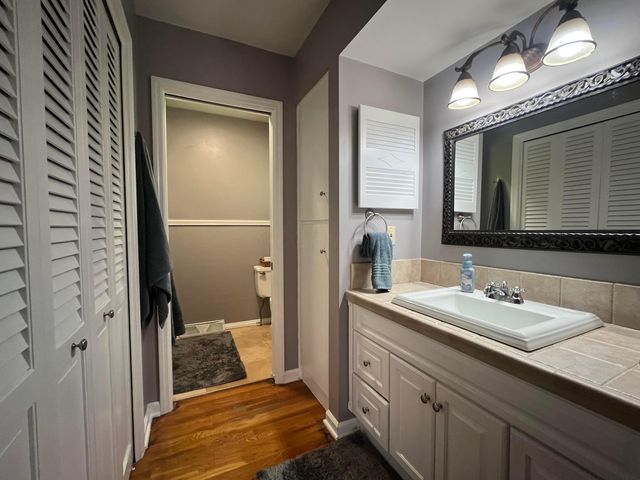 1332 Brookridge Drive, Columbus, OH 43235
