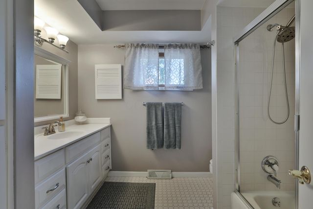 1332 Brookridge Drive, Columbus, OH 43235