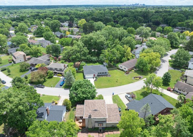 1332 Brookridge Drive, Columbus, OH 43235