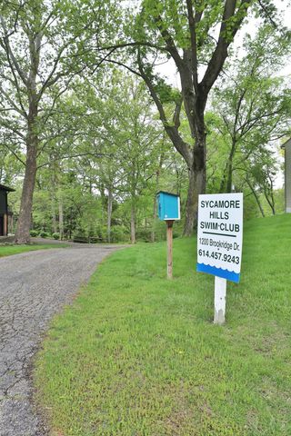 1332 Brookridge Drive, Columbus, OH 43235