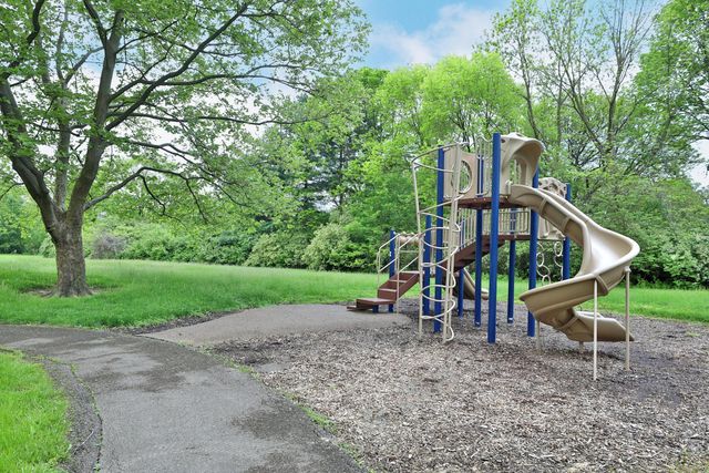 1332 Brookridge Drive, Columbus, OH 43235