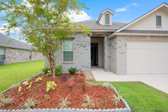 3703 Sandbar Dr, Addis, LA 70710