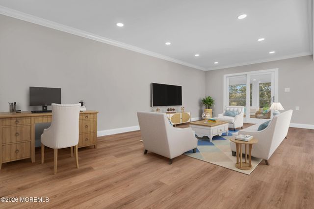 10 Arnold Street, Brick, NJ 08724