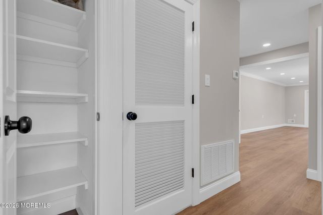 10 Arnold Street, Brick, NJ 08724