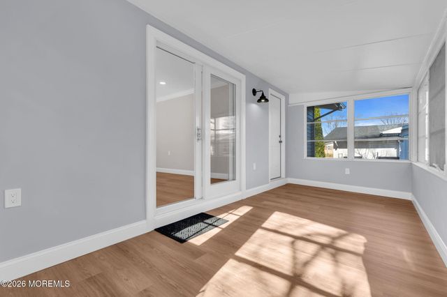 10 Arnold Street, Brick, NJ 08724