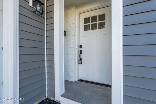 10 Arnold Street, Brick, NJ 08724