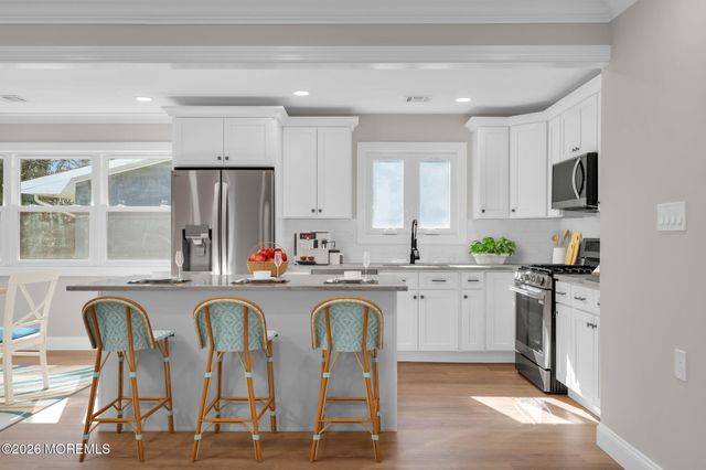 10 Arnold Street, Brick, NJ 08724