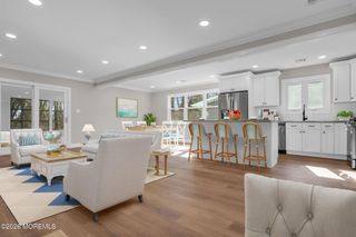 10 Arnold Street, Brick, NJ 08724