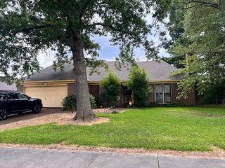 6543 STOCKPORT DR, Memphis, TN 38141