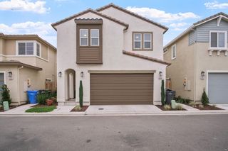 3926 Dedication Dr, Turlock, CA 95382