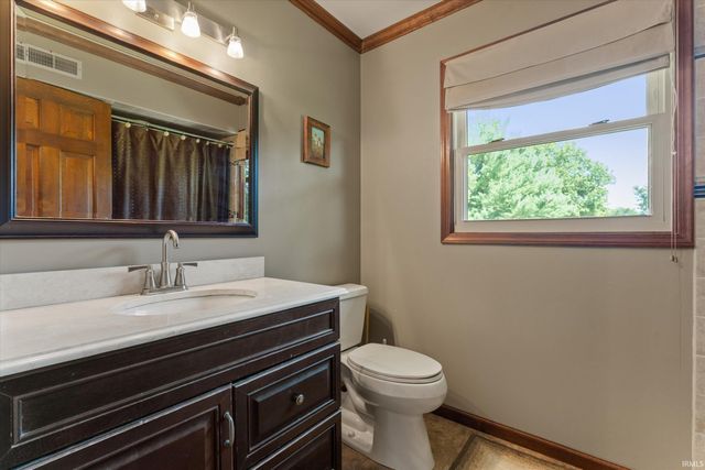 50886 Lincolnshire Trail, Granger, IN 46530