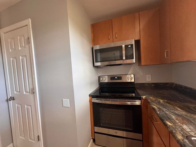 13 Westridge Drive # 13, Peterborough, NH 03458