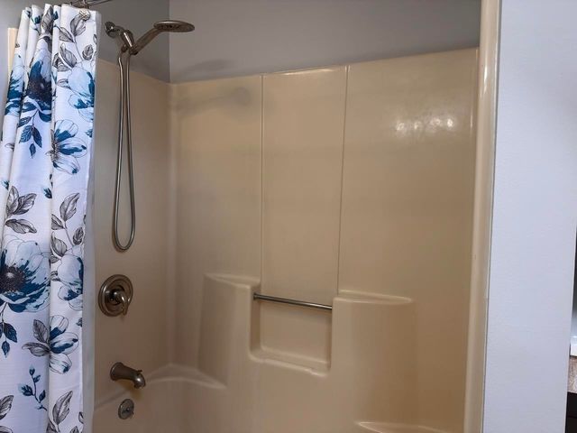 13 Westridge Drive # 13, Peterborough, NH 03458