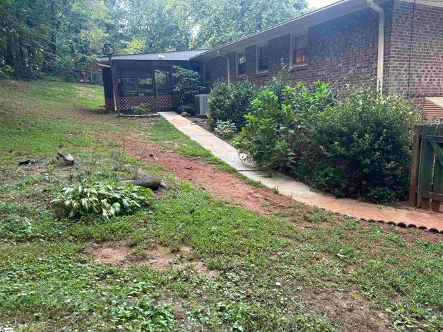 100 Laconia Drive, Travelers Rest, SC 29690