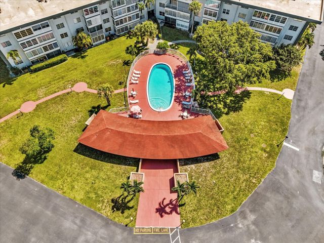 2881 NW 47th Terrace 209, Lauderdale Lakes, FL 33313