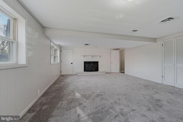 2620 MACLARY DR, Wilmington, DE 19808