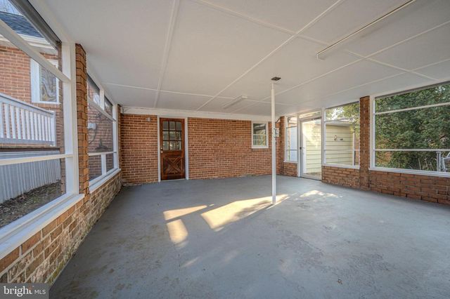 2620 MACLARY DR, Wilmington, DE 19808