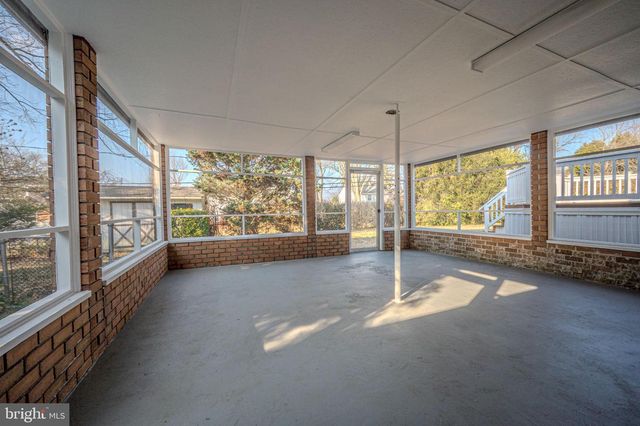 2620 MACLARY DR, Wilmington, DE 19808