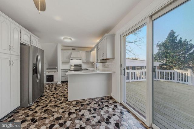 2620 MACLARY DR, Wilmington, DE 19808