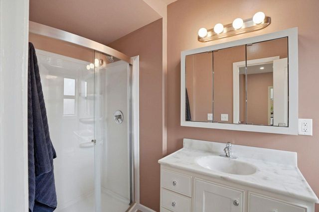 333 Hawthorne Street, Salinas, CA 93901