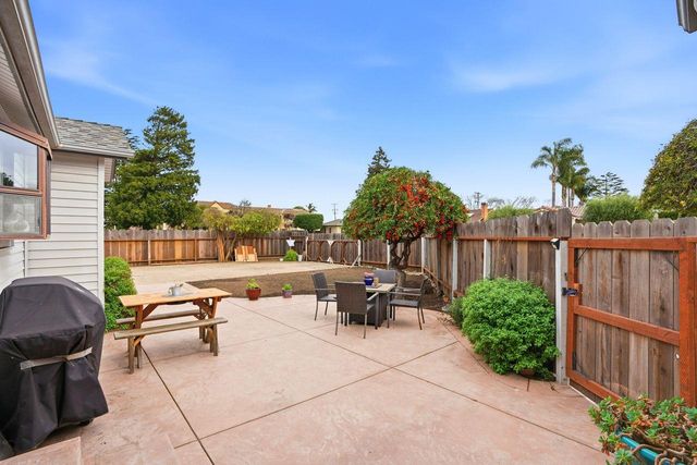 333 Hawthorne Street, Salinas, CA 93901